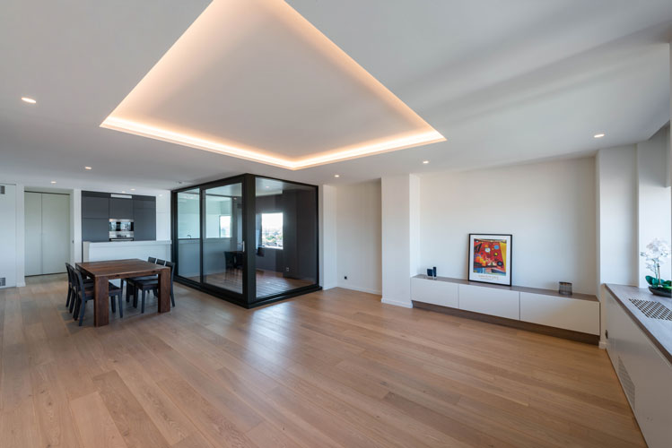 Moderne keuken en leefruimte met zicht op terras, appartement 10.A