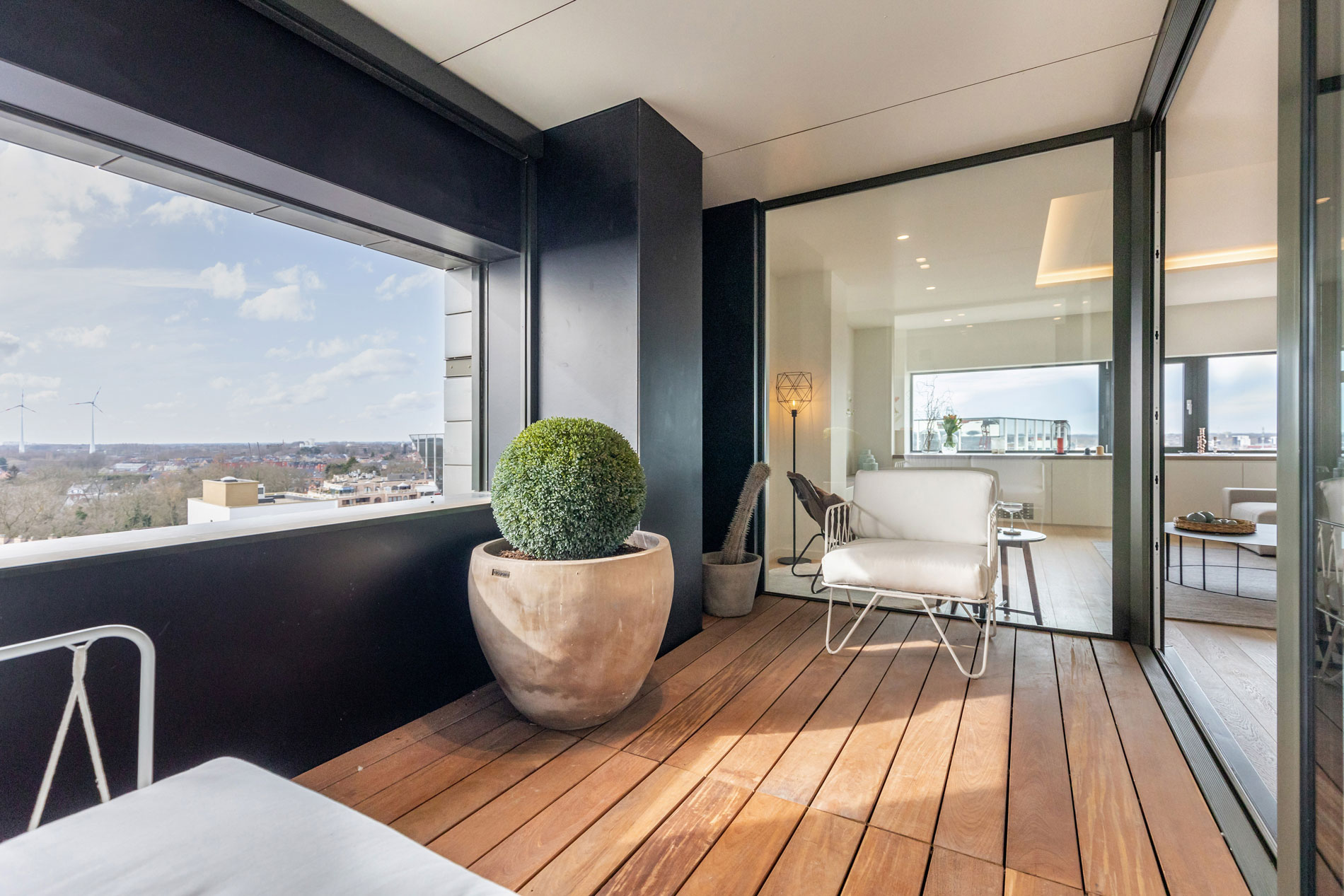 Ruime badkamer met alle moderne voorzieningen, appartement 10.A